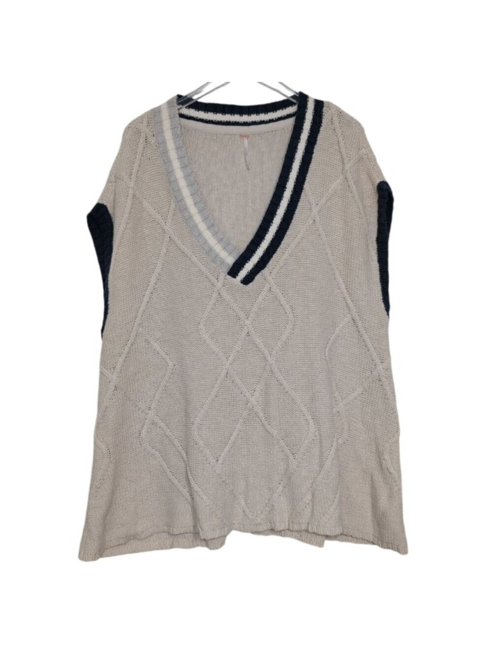 Free People Coastal Prep Poncho Vest Womens Size Medium Cable Knit Oversized